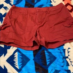 Faded glory stretch size 16 shorts red in color